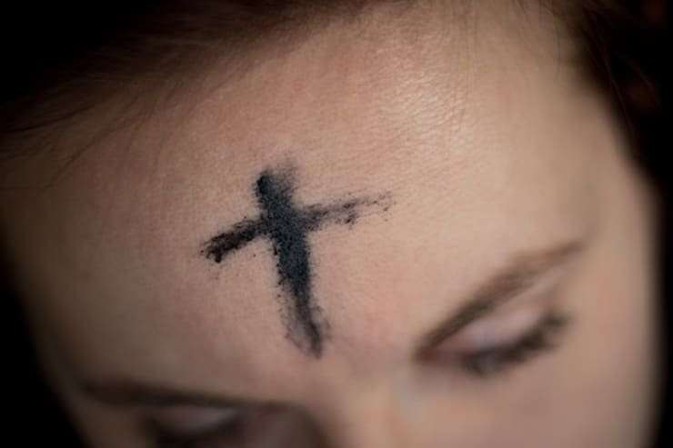 Learn all about Ash Wednesday 2027 - Twinkl