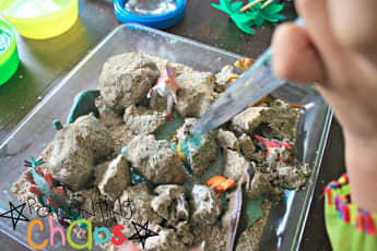 DINO DIY: Twinkl’s Best Do It Yourself Dinosaur Crafts for Dinovember