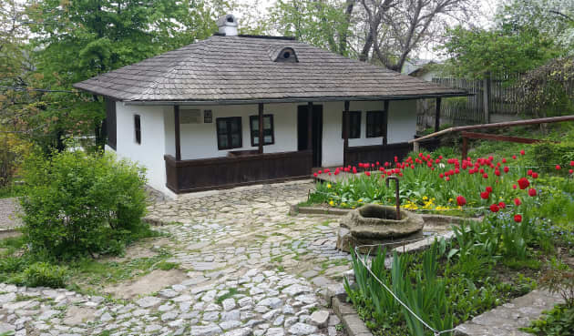 Obiective Turistice i Locuri De Vizitat n Ia i Pentru Familii Cu Copii obiective-turistice-i-locuri-de-vizitat-n-ia-i-pentru-familii-cu-copii