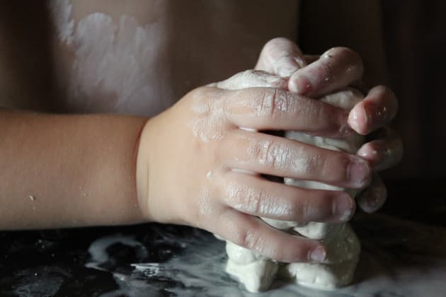 The Benefits of Clay Play: Understanding the Clay Exploration Stage in  Early Childhood - Wunderled