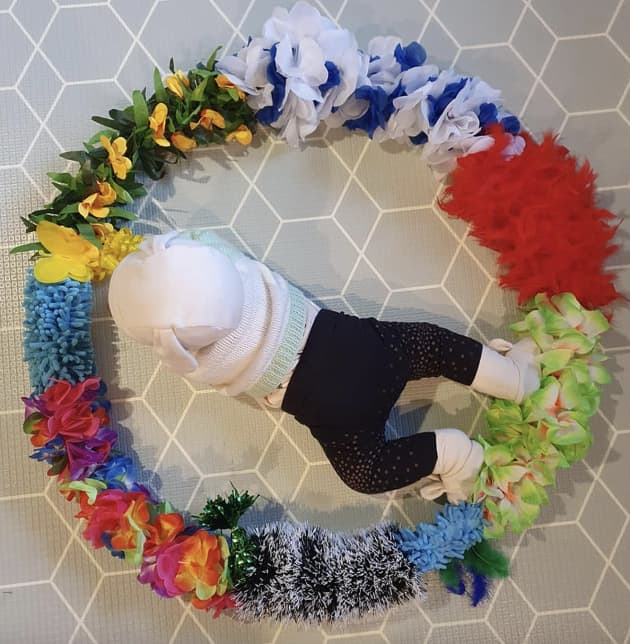 20 Sensory Play Activities for Babies - Twinkl Blog - Twinkl